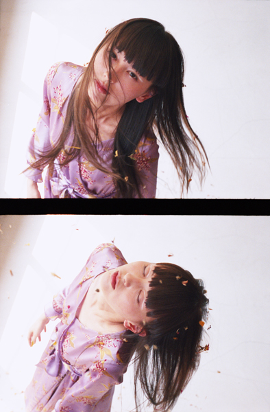 fleurs-mode-art-editorial-beaute-beauty-artdirection-directionartistique-ambrecardinal